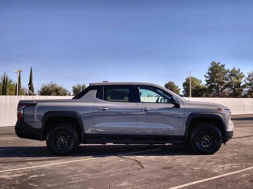 2026 Chevrolet Silverado EV LT