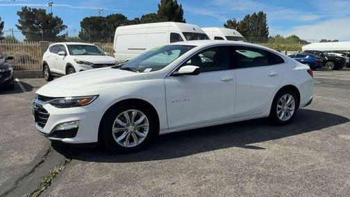 Summit White 2024 Chevrolet Malibu FWD 1LT
