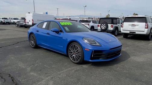2024 Porsche Panamera 4