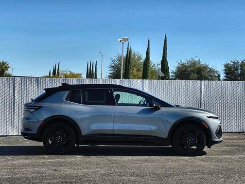 2026 Chevrolet Equinox EV RS