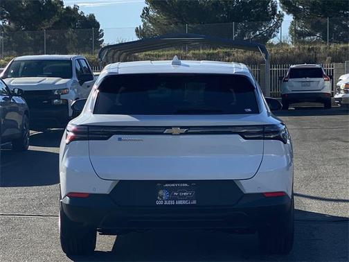 2026 Chevrolet Equinox EV LT