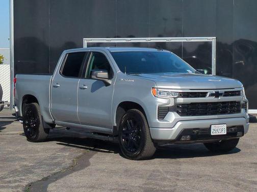 Silver Ice Metallic 2022 Chevrolet Silverado 1500 RST