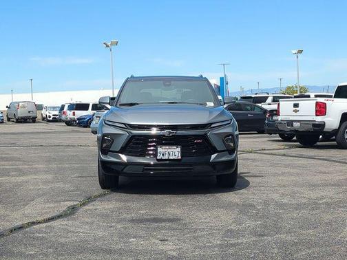 Sterling Gray Metallic 2025 Chevrolet Blazer RS
