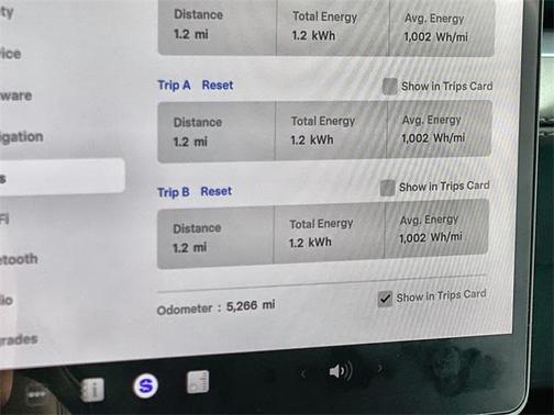 2026 Tesla Model Y Standard Rear-Wheel Drive