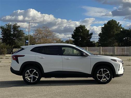 2026 Chevrolet Trax FWD 1RS