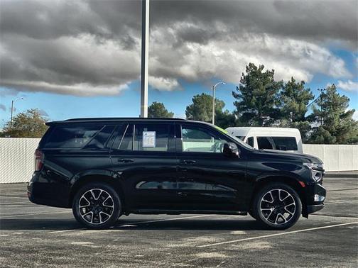 2023 Chevrolet Tahoe 2WD RST