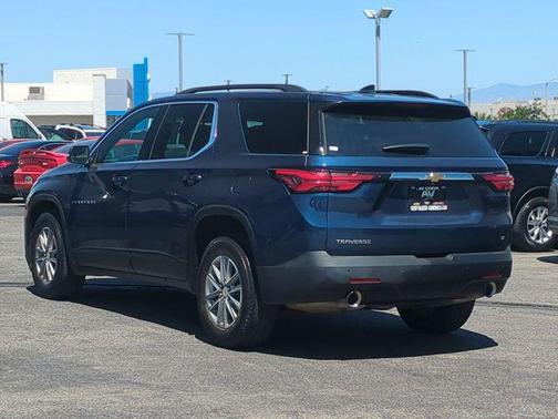 Northsky Blue Metallic 2023 Chevrolet Traverse LT Cloth