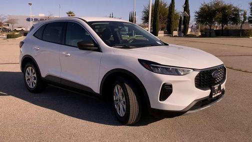 Oxford White 2023 Ford Escape Active
