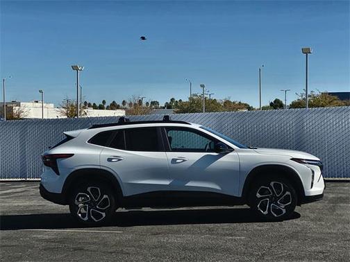 2025 Chevrolet Trax FWD 2RS