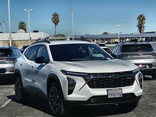 2025 Chevrolet Trax FWD 2RS