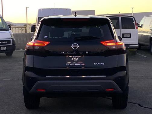 2021 Nissan Rogue SV