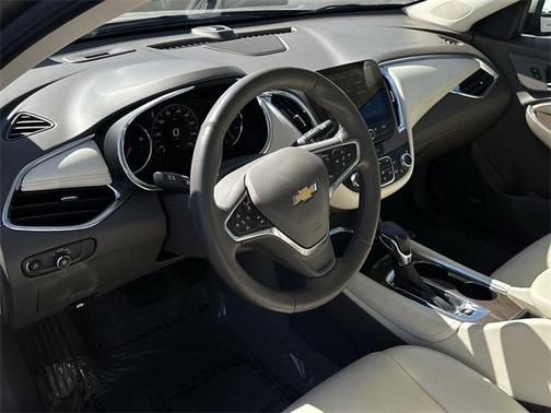 2024 Chevrolet Malibu FWD 2LT
