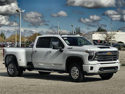 2026 Chevrolet Silverado 3500 High Country