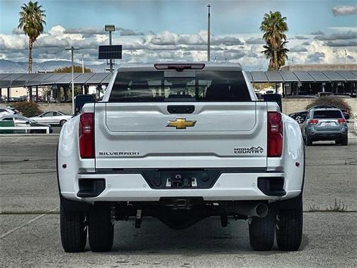 2026 Chevrolet Silverado 3500 High Country