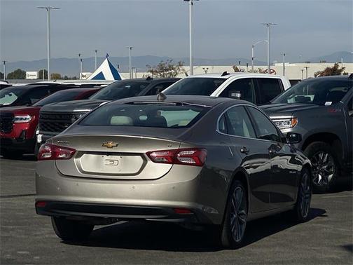 2024 Chevrolet Malibu FWD 2LT