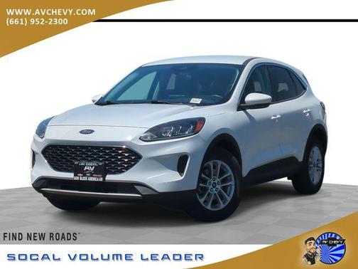 Oxford White 2021 Ford Escape SE