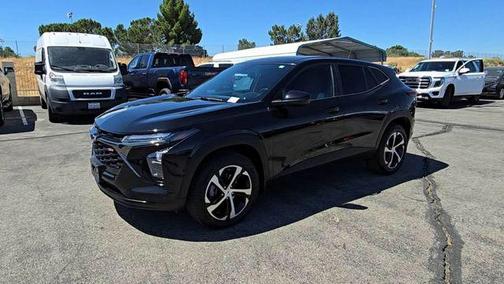 Mosaic Black Metallic 2024 Chevrolet Trax FWD 1RS