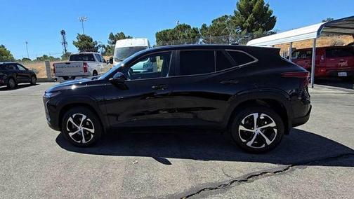 Mosaic Black Metallic 2024 Chevrolet Trax FWD 1RS