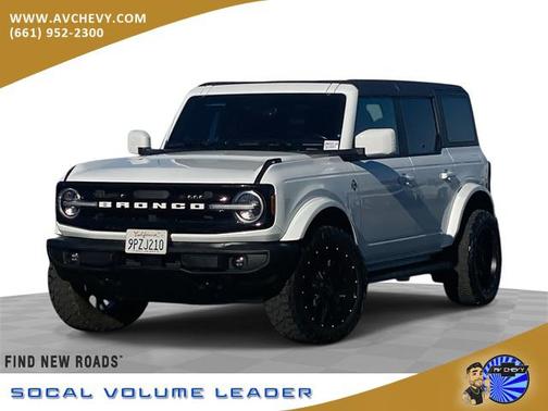 2024 Ford Bronco Outer Banks