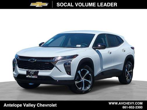Summit White 2026 Chevrolet Trax FWD 1RS