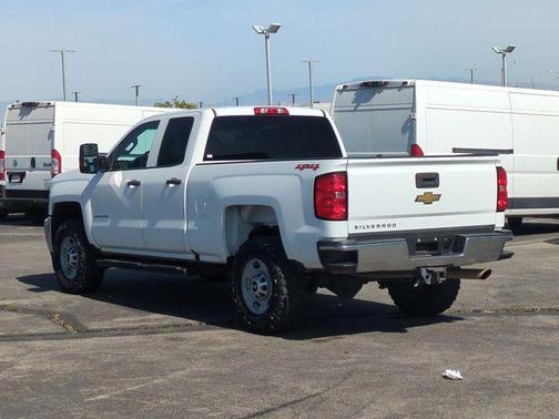 Summit White 2019 Chevrolet Silverado 2500 WT
