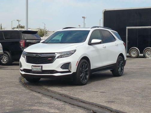 Summit White 2022 Chevrolet Equinox FWD RS