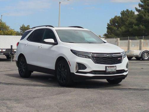 Summit White 2022 Chevrolet Equinox FWD RS