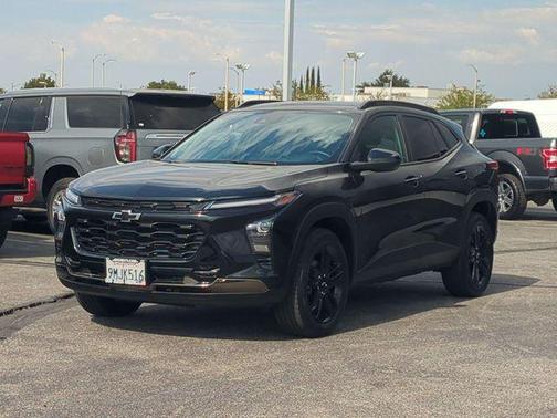 Mosaic Black Metallic 2024 Chevrolet Trax FWD ACTIV