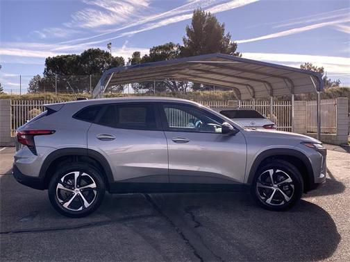 2026 Chevrolet Trax FWD 1RS