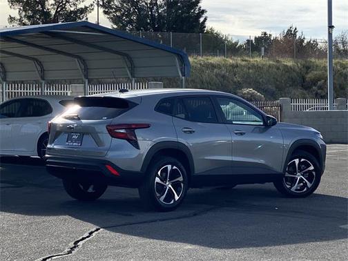 2026 Chevrolet Trax FWD 1RS