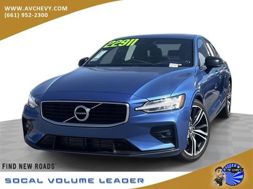 2020 Volvo S60 T5 R-Design
