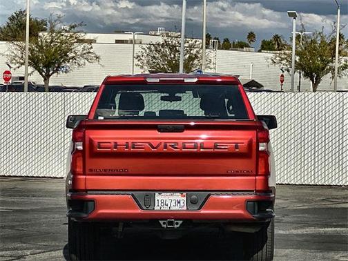 2022 Chevrolet Silverado 1500 Custom