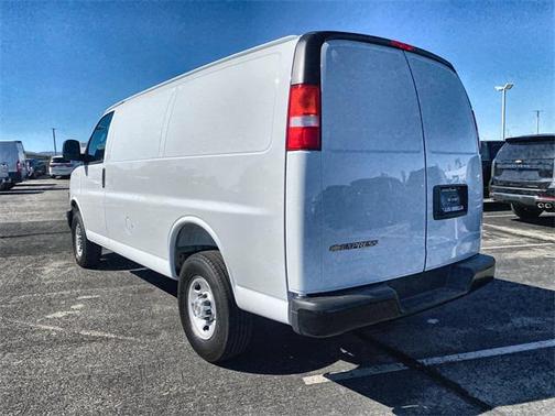 2025 Chevrolet Express 2500 RWD 2500 Regular Wheelbase WT