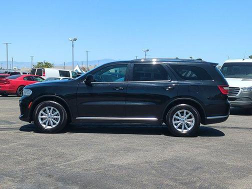 DB Black Clearcoat 2023 Dodge Durango SXT RWD