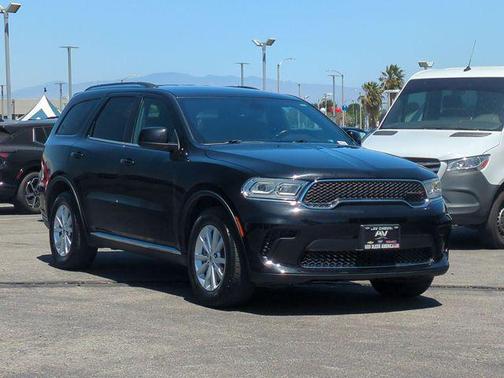 DB Black Clearcoat 2023 Dodge Durango SXT RWD