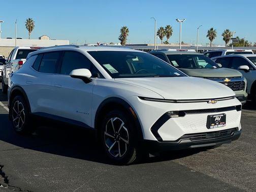 2026 Chevrolet Equinox EV LT