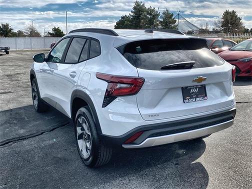 2026 Chevrolet Trax LT