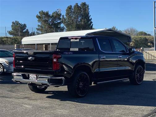 2025 Chevrolet Silverado 1500 LTZ