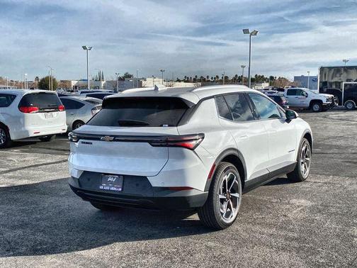 2026 Chevrolet Equinox EV LT