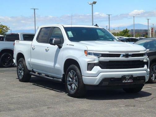 Summit White 2026 Chevrolet Silverado 1500 RST