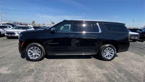 Black 2026 Chevrolet Suburban Premier