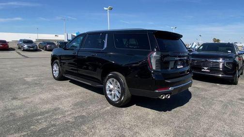Black 2026 Chevrolet Suburban Premier