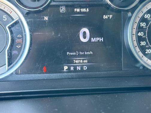 2017 RAM 2500 Laramie Crew Cab 4x4 6'4' Box