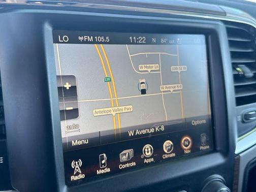 2017 RAM 2500 Laramie Crew Cab 4x4 6'4' Box