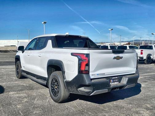 2026 Chevrolet Silverado EV LT