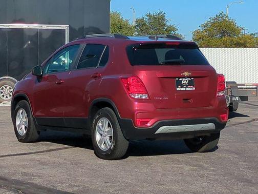 Crimson Metallic 2021 Chevrolet Trax LT