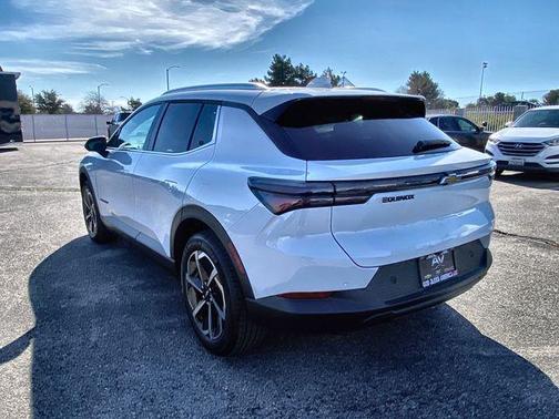 Summit White 2026 Chevrolet Equinox EV LT