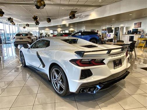 2026 Chevrolet Corvette Stingray w/1LT