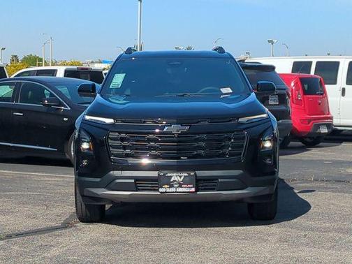 Black Metallic 2026 Chevrolet Equinox 1LT