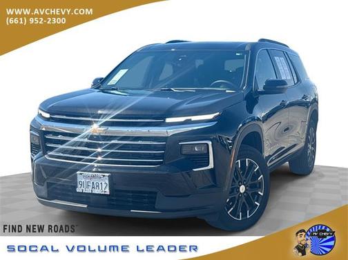 2025 Chevrolet Traverse LT